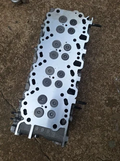 Toyota hilux/quantum 2KD cylinder head