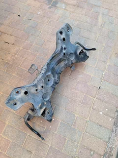 Polo vivo subframe