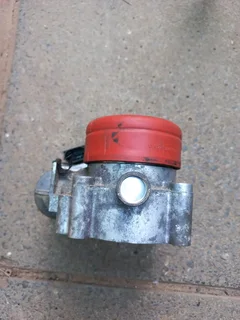 Mercedes benz w203 throttle body