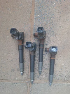 Toyota hilux gd6 2.4 injectors