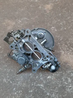Ford Fairlane carburetor