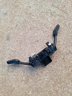 Golf 7 indicator switch