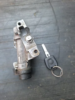 Polo bujwa ignition n key