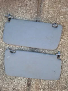 Nissan Np300 sunvisors