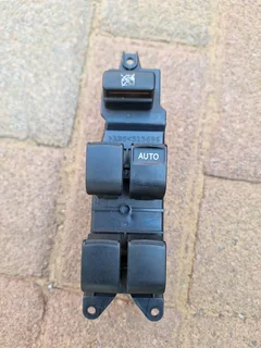 Toyota etios windows switch