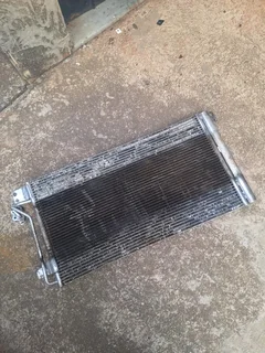Kombi T5 aircon radiator