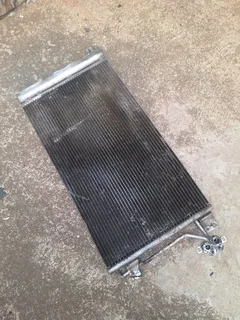 Kombi T5 aircon radiator