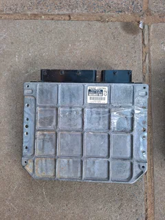 Toyota yaris computer box