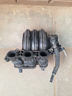 Kia picanto/I10 g3la intake manifold