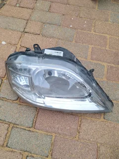 Nissan np200 headlamps
