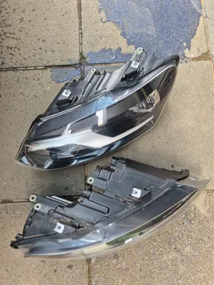 Polo 6/vivo headlamps