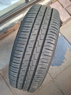 Nissan np200 sparewheel