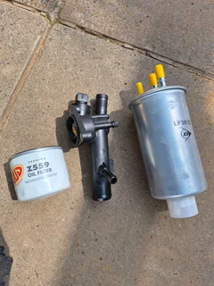 Nissan np200 dci filters