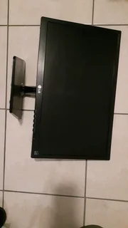 LG 22 inch led monitor