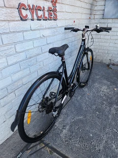 Imported Pre-Owned Cloud Nine Samson Hyrbid/Trekking Bike - R5500