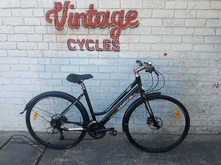 Imported Pre-Owned Cloud Nine Samson Hyrbid/Trekking Bike - R5500