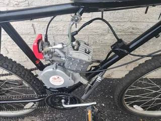 Motorised Black Rocket fitted 80cc 2 stroke engine on 26er Mtb - R4999