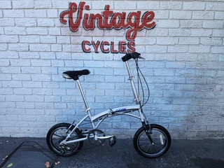 Imported Pre-Owned DGW 16" Foldup Bicycle 6 Speed - R4500