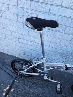 Imported Pre-Owned DGW 16&#34; Foldup Bicycle 6 Speed - R4500