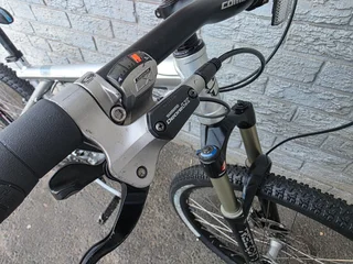 Pre-Owned Pro GT Avalanche MTB 27 Speed - R4500