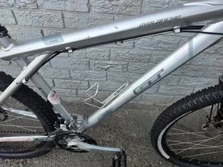 Pre-Owned Pro GT Avalanche MTB 27 Speed - R4500