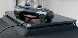 Ps4 slim Days of play with games Games for sale
