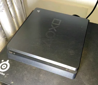 Ps4 slim Days of play with games Games for sale