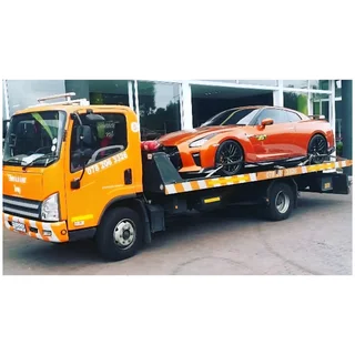 Need a Towing service Call or WhatsApp now!!!!!