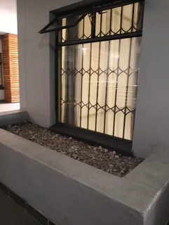 2 bedroom apartment in urban park