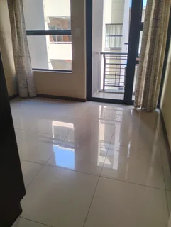 2 bedroom apartment in urban park