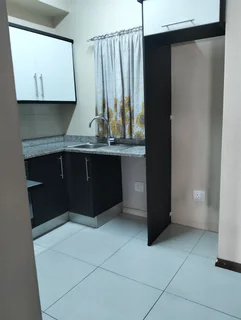 2 bedroom apartment in urban park