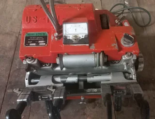 Key Cutting Machine (US 101 B)