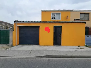House for sale in Mitchell&#39;s plain
