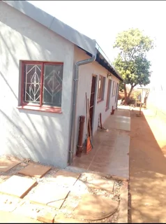 Spacious 3 bedroom house