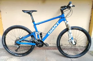 Giant Mountain bike. Dual shocks.