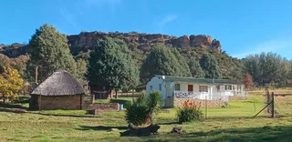 2 Bedroom Secure Farm House with a view