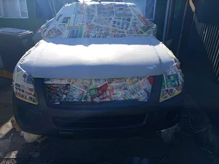 Mobile Panel Beater / spray painter