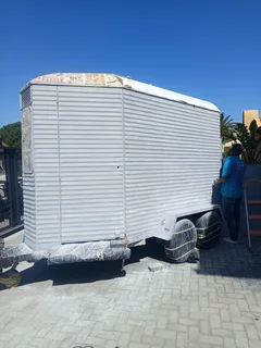 Mobile Spray painter / Panel beater