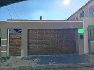 3 Berdoom house for sale