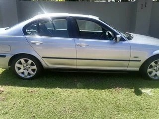 2001 BMW 3 Series Sedan