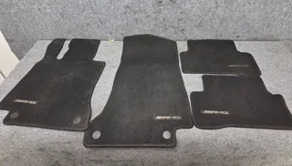 Mercedes Benz 2017 Amg Line W205 Mats Good as New