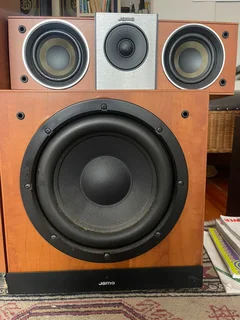Jamo 5.1 home theatre sound system ( Floor-standers, Subwoofer, Centre &amp; Surround speakers )