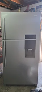 LG Express Cool Fridge / Freezer 512L R6000