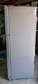 LG Express Cool Fridge / Freezer 512L R6000
