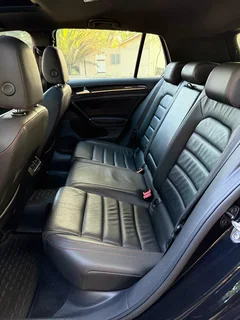 GOLF 7 GTI BLACK LOW MILES MOTORPLAN