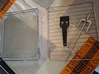 Airfryer 28 litre with rotisserie only R950