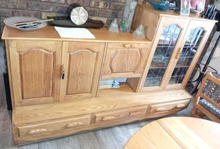 Eikehout Eetkamer stel Extendable tafel met Buffet en 6x stoele