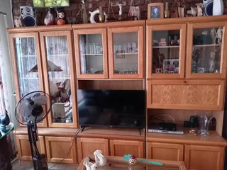 Eikehout 3 Deel TV Kas met display kaste insluitend Koffie Tafel