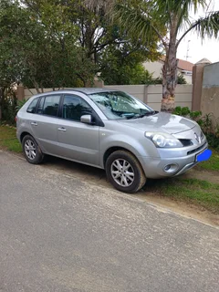 2009 Renault Koleos SUV