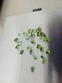 Genuine Peridot gems 0.6 - 1 ct (R50 each)